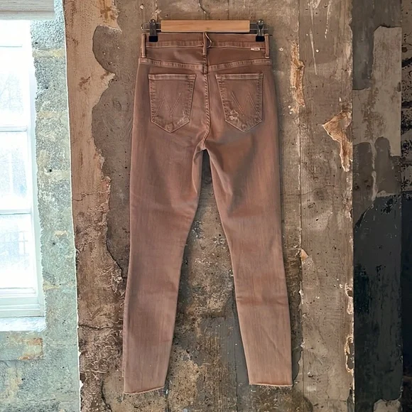 MOTHER JEANS Size 26 Excellent condition. The Stunner Zip Ankle Step Fray - Picture 6 of 12
